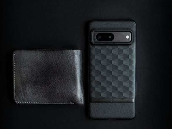 Luxury Wallets for Men: The Brands Worth Investing In 2026