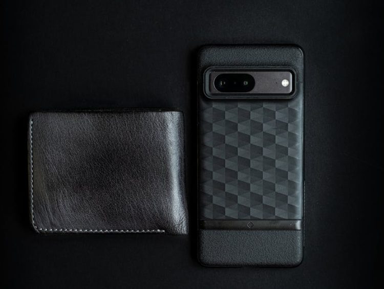 Luxury Wallets for Men: The Brands Worth Investing In 2026